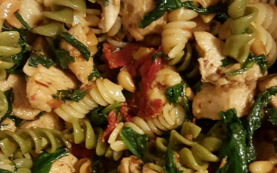 Spinach and Sun-Dried Tomato Pasta